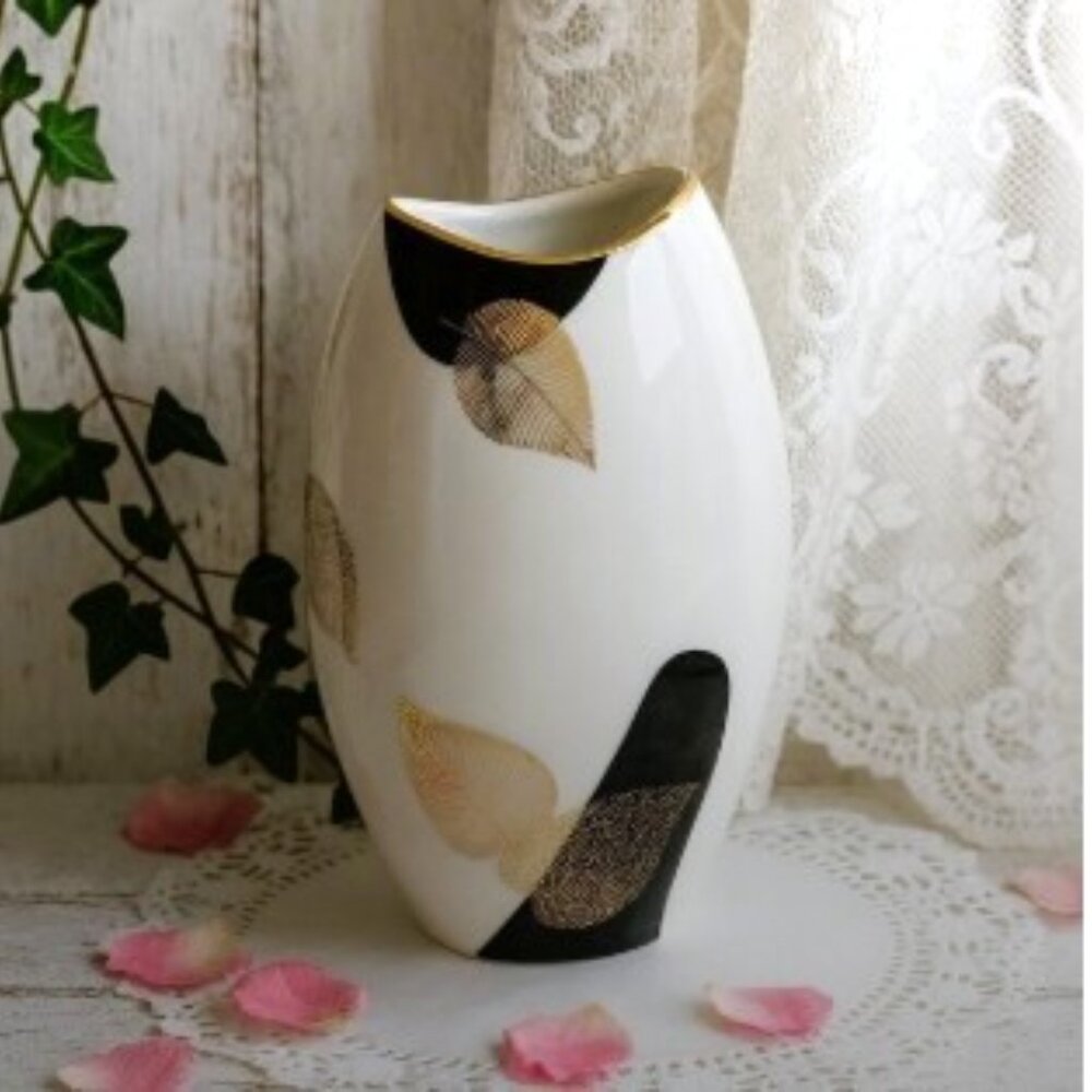 Winterling Bud Vase Gilded Leaves Vintage Porcelain 6 1/2" x 2 1/4"